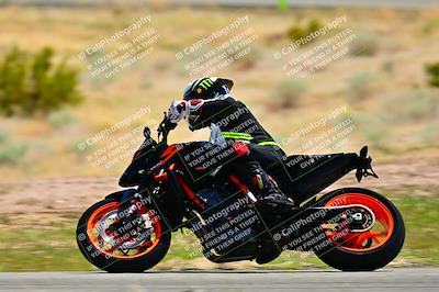 media/Apr-13-2025-TrackXperience (Sun) [[fb1ef998a6]]/Level 2 (Intermediate)/Turn 2 (Session 5)/